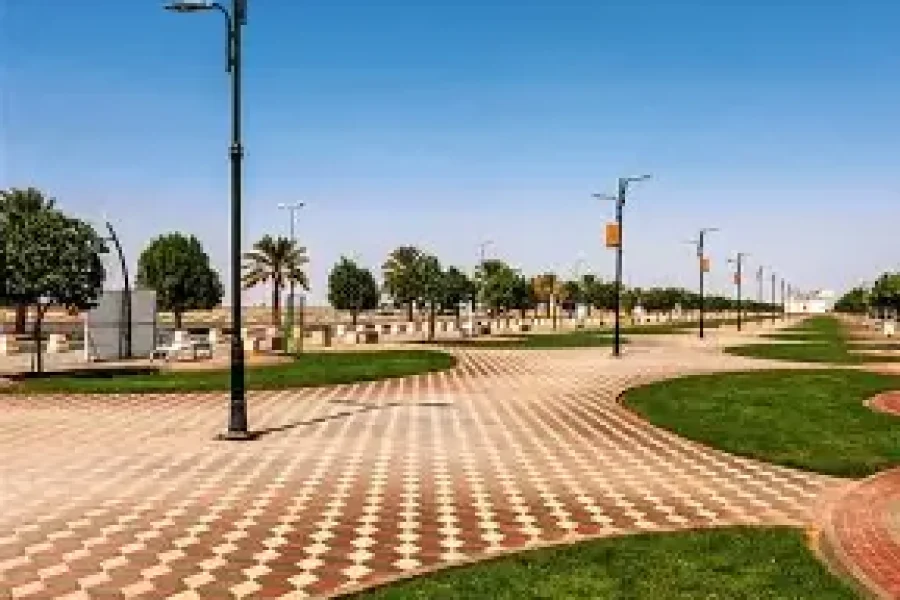 Riyadh: The modern capital with cultural and historical attractions.